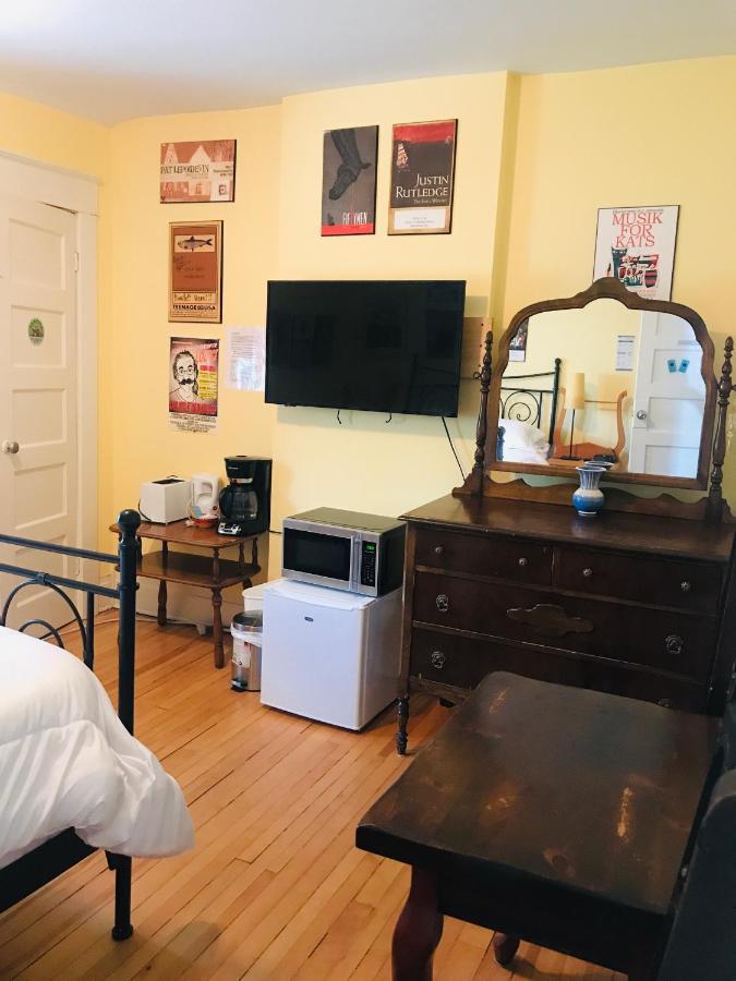 Auberge De Mon Petit Chum B&B ويكفيلد المظهر الخارجي الصورة